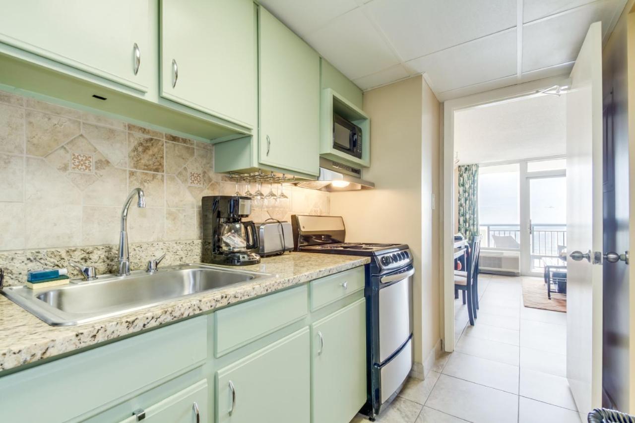 Oceanfront Condo W Balcony Minutes Walk To The Beach Myrtle Beach Ngoại thất bức ảnh